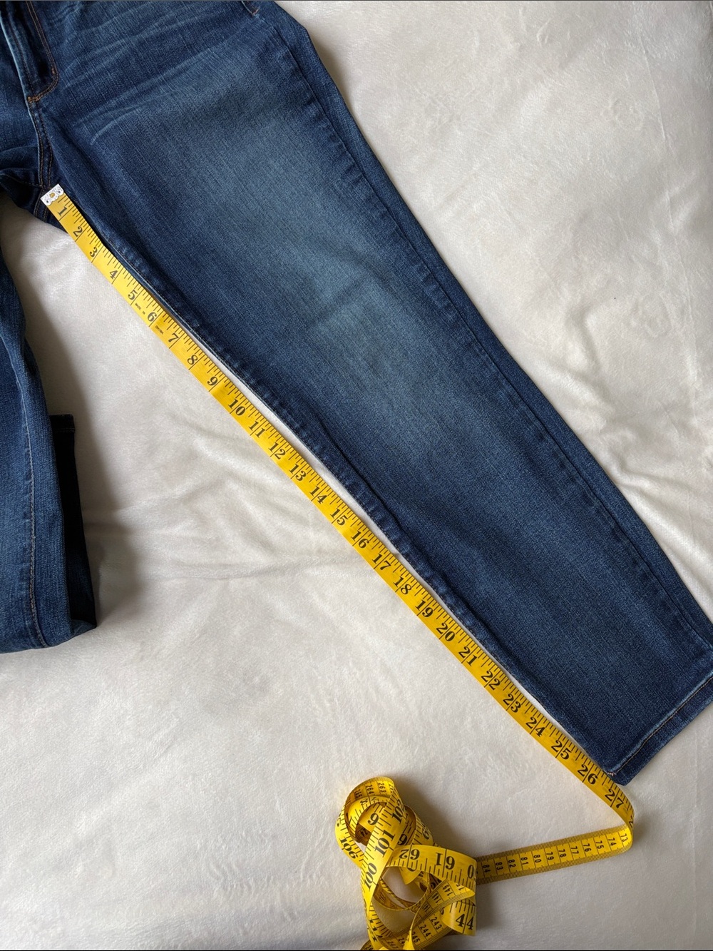 NYDJ Women's Clarissa Ankle Jeans in Dark Blue Wash Size 6 - Picture 6 of 8